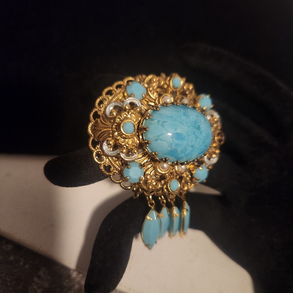 Vintage West Germany Gold Tone Faux Turquoise‎ Pearl Filigree Dangle Brooch Pin